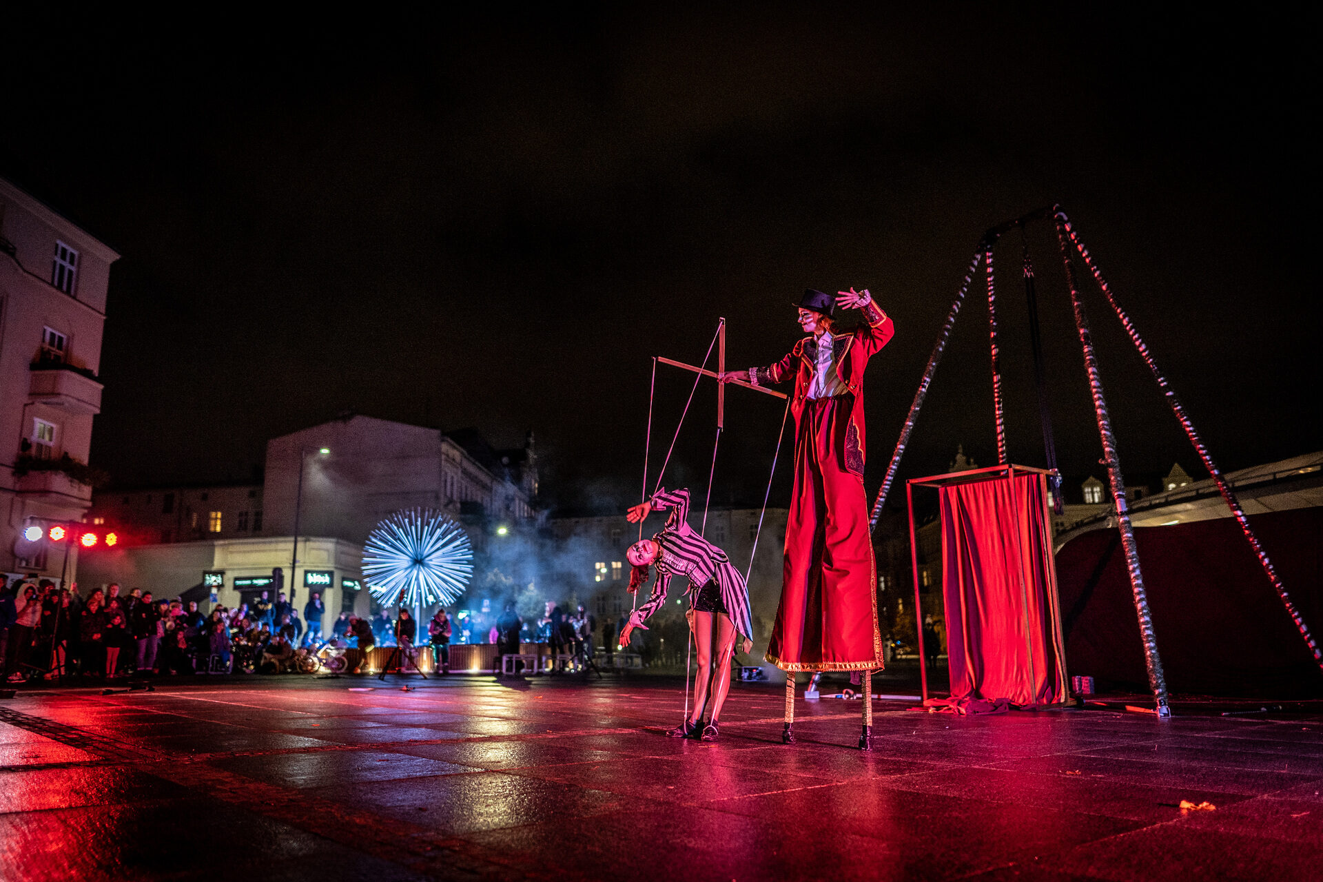 Creepy Circus Show