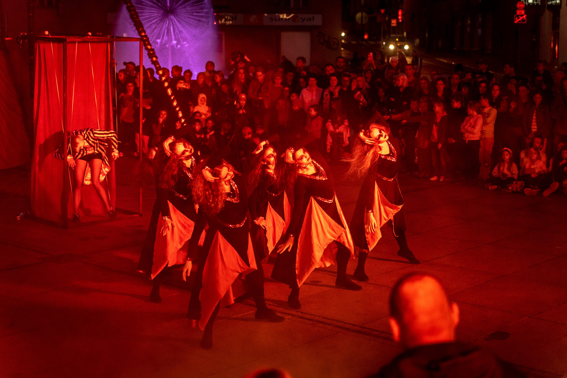 Creepy Circus Show