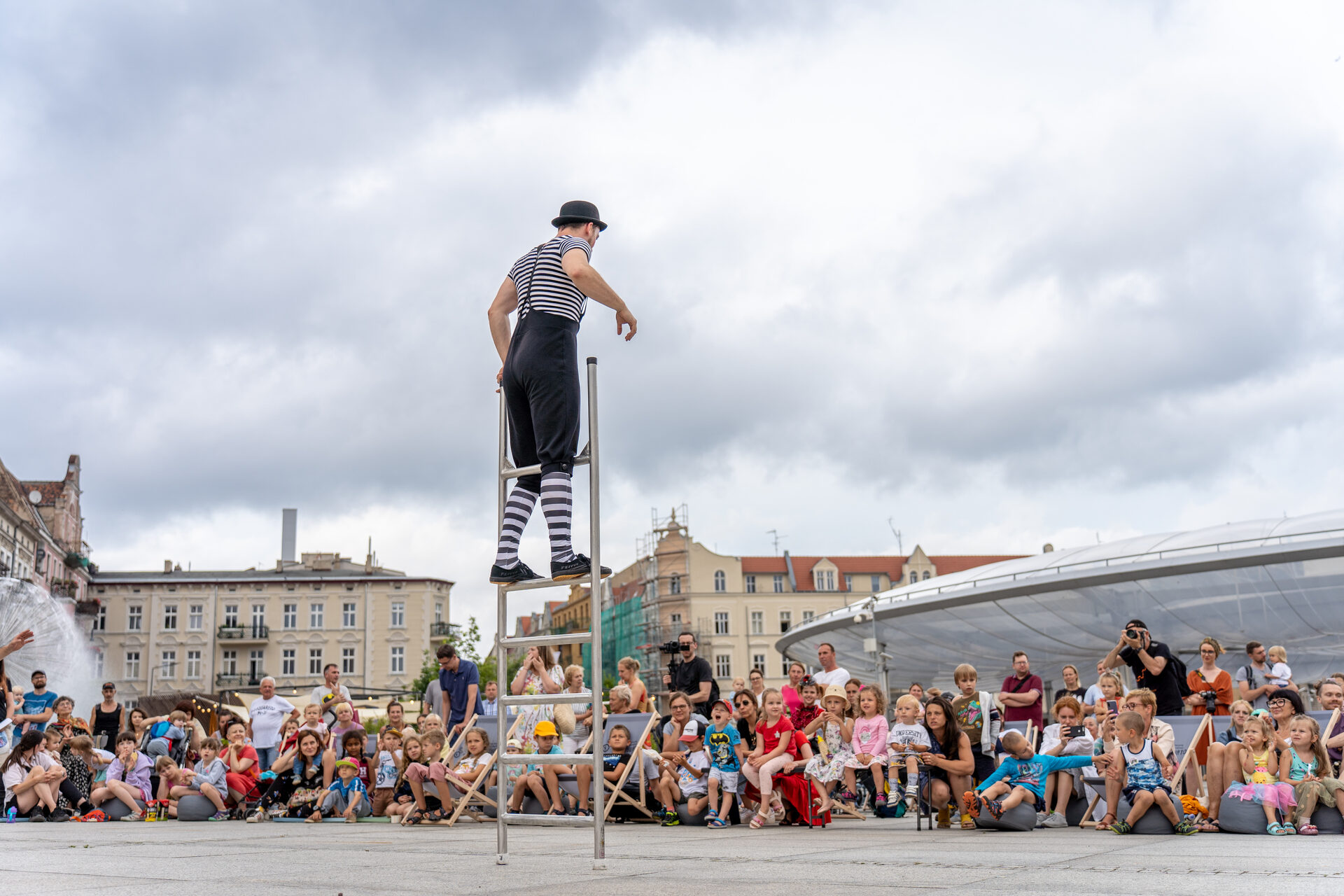 Cyrkowy Street Show