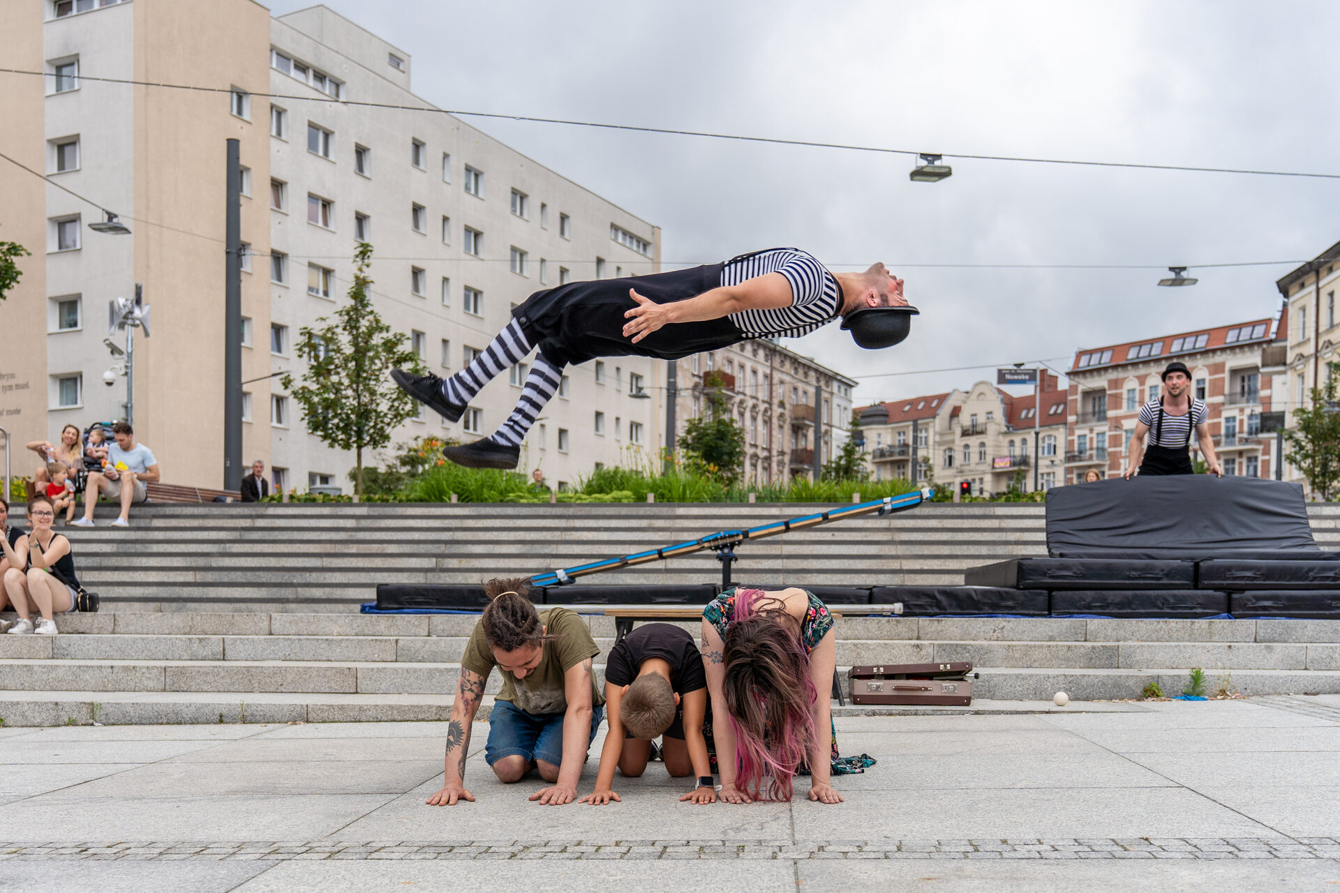 Cyrkowy Street Show